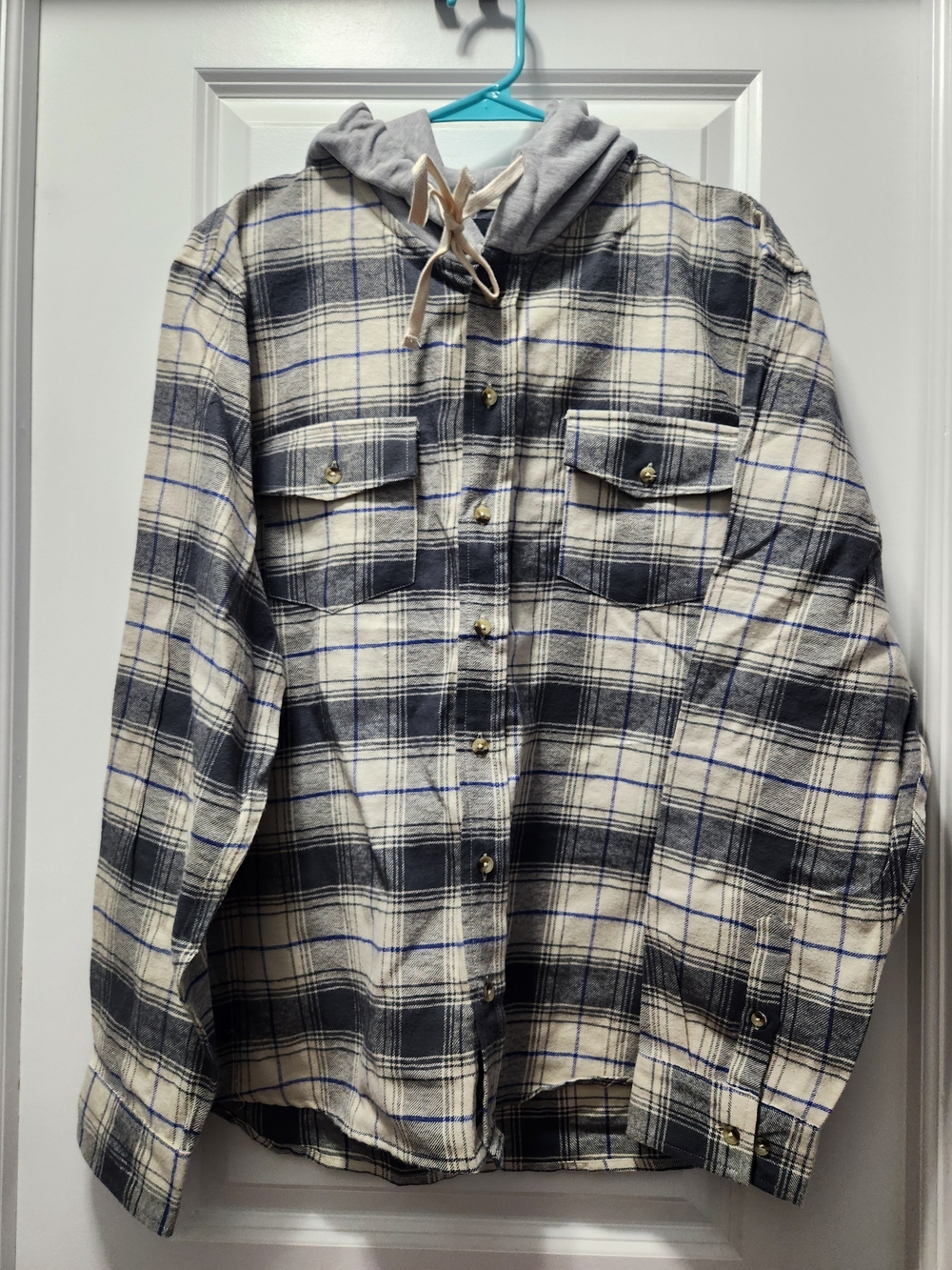 Tilly's Black & Cream Plaid Hooded Button-Down Shirt